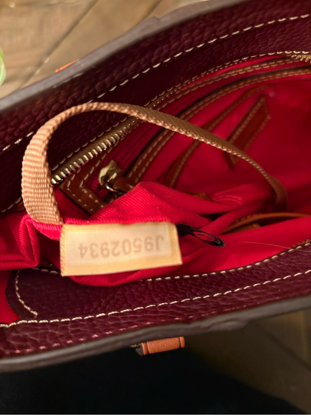 Dooney & Bourke Pebble Grain Shopper Tote Burgundy Wine Leather NWOT - Picture 11 of 12